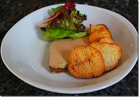 Smooth Chicken Liver Pate and Melba Toast