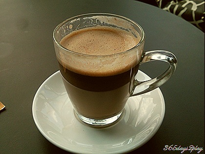 Hot Chocolate Couverture - Stirred