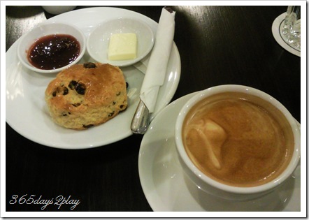 Cafe Beviamo Scone and Latte