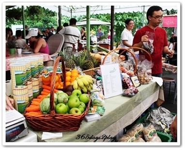 Unnamed fruit stall