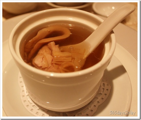 Mandarin Oriental - Shark Fin double boiled with conpoy