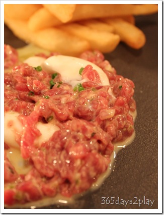 The Disgruntled Chef - Steak Tartare and soft quail egg (2)