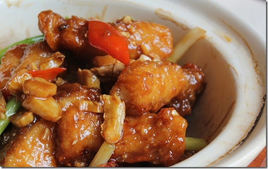 Lei Garden Fish with fried beancurd skin