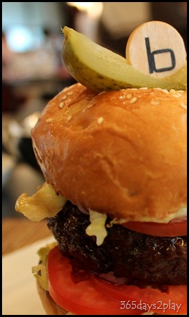 Daniel Boulud Yankee Burger - Copy