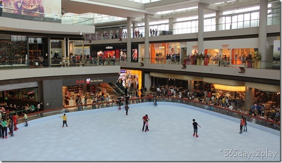 Marina Bay Sands Mall Skating Rink (5)
