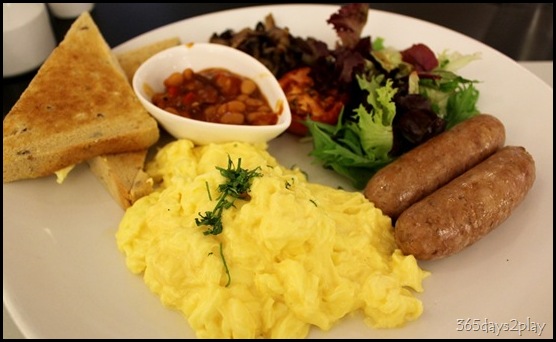 Marmalade Pantry Scrambled Eggs, Sausages, Baked beans and toast