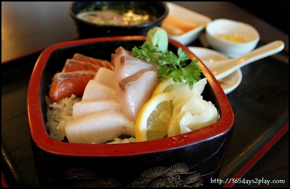 Himawari - Sashimi Rice box