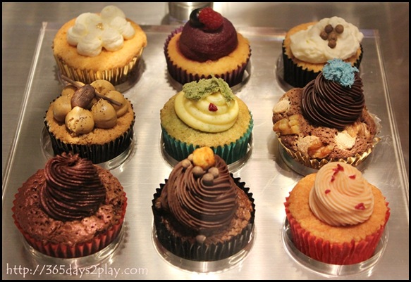 High Society - Pretty Cupcakes!! (3)