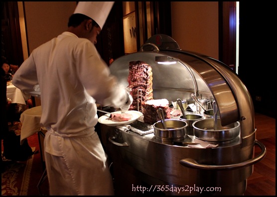 Lawry's The Prime Rib - Carving Station