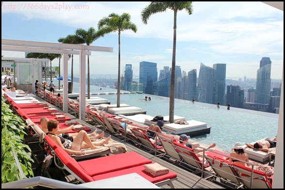 Marina Bay Sands Infinity Pool (2)