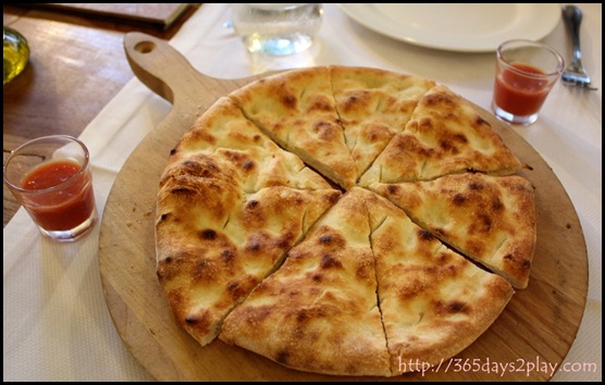 Pietra Santa - Bread