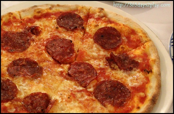 Pietra Santa - Italian Mozzarella and Spicy Salami in Tomato Sauce Pizza