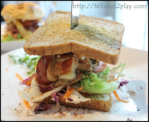 Soho7 - Chicken Bacon Swiss Cheese n Avocado Burger (2)