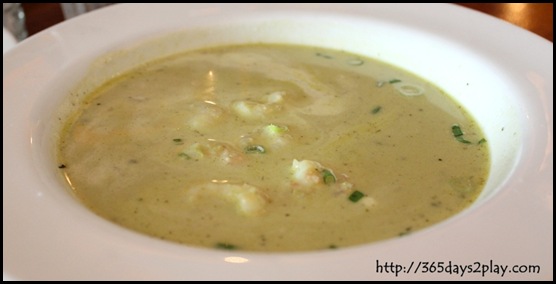 Queen & the Mangosteen - Green Pea and Scampi Soup