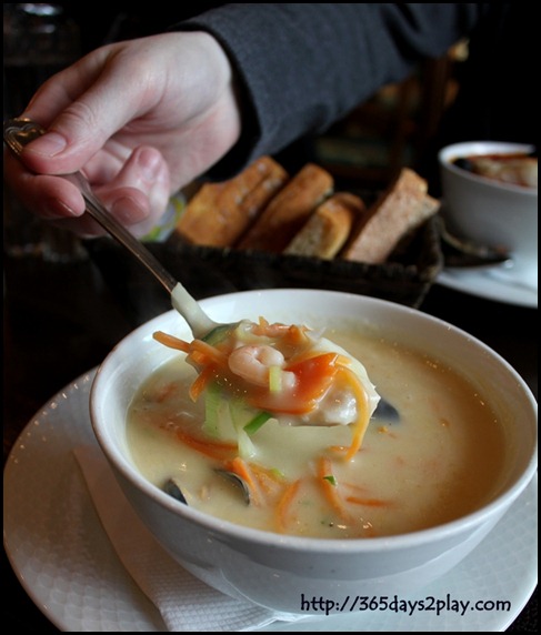 Bryggeloftet - Norwegian Fish Soup (1)