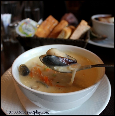 Bryggeloftet - Norwegian Fish Soup (2)