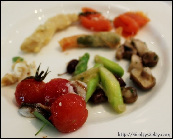 Au Jardin - Appetiser selections from the buffet