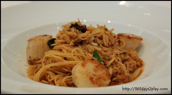 Au Jardin - Crabmeat Pasta with Seared Scallop