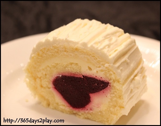 Rendezvous Hotel - Christmas cream cheese and black currant log cake