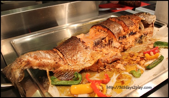 Grand Park City Hall - Baked Whole Salmon with Rock Salt and Herb