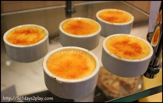 Shangri La Rose Veranda - Creme Brulee