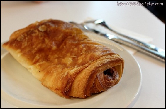 Da Paolo Gastronomia - Chocolate Croissant (2)