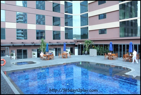 Mercure Roxy - Swimming Pool