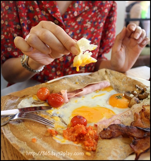 Mooshi Bakes - Le Royale (Honey baked ham, mushrooms, soft egg, parmesan, cherry tomatoes on organic buckwheat pancake) $21 (3)