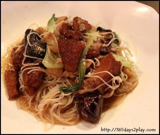 Beer Market - Pork Leg Bee Hoon