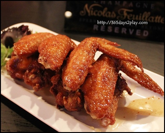 Beer Market - Spicy Buffalo or Honey Glazed BBQ Wings $10 (4)