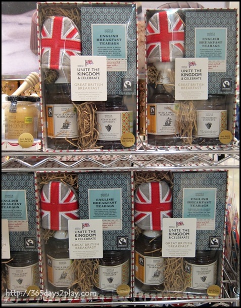 Marks & Spencer - English Breakfast Tea, Strawberry Conserve, Seville Marmalade & Egg Cup & Cosy