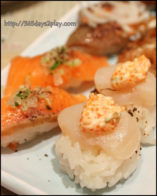 Itacho - Roasted scallop with flying fish salad $1.50 and Smoked Salmon with Black Pepper $1.60 U.P $1.80