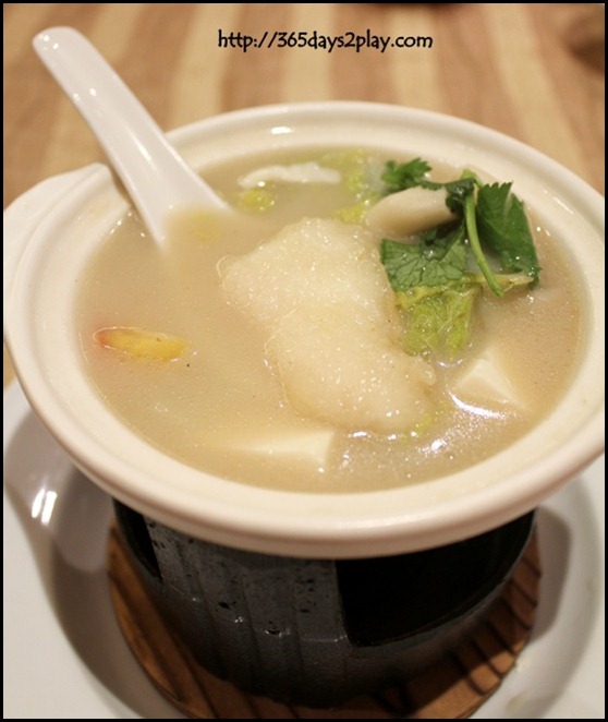 River Palace Chinese Restaurant - Fish Fillet in thick broth (1)