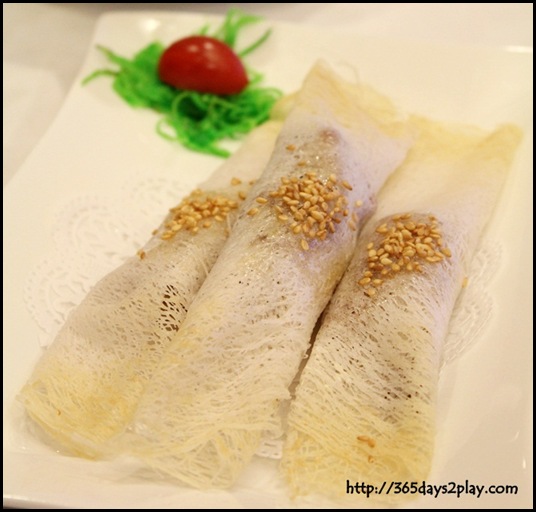 Genting Palace - Sliced Duck Roll