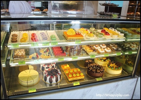 The Bakery at Maxims Genting Hotel - Cakes Galore