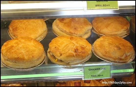 The Bakery at Maxims Genting Hotel - Chicken Pies