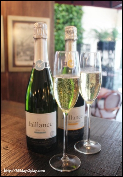 Jaillance Event at Balzac Brasserie -  brut Sémillon from Bordeaux and the demi-sec Muscat, Clairette from Die