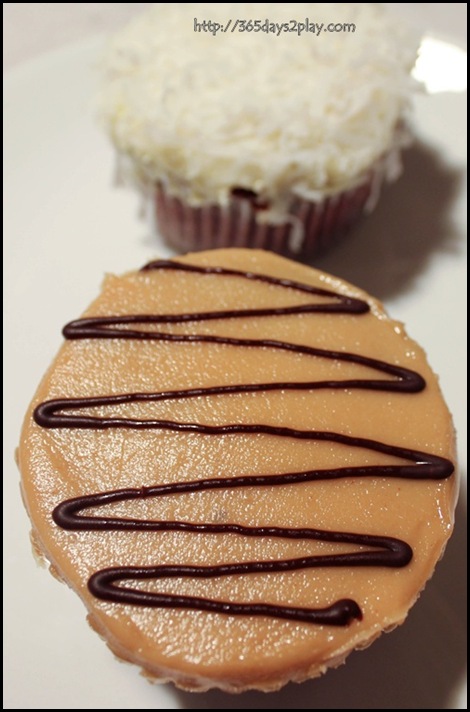 Marmalade Pantry at the Stables - Pretty Cupcakes!