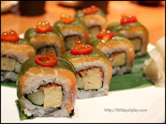 Sun Dining - Mentai Salmon Takana Roll (Spicy seasoned cod roe, sweet omelette and cucumber sushi roll wrapped with salmon and Japanese preserved mustard leaf)