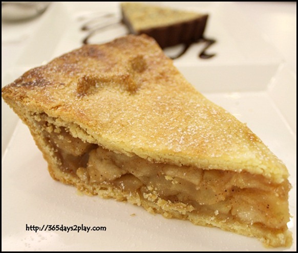 Pies and Coffee - Dennis Apple Pie$7.95  (2)