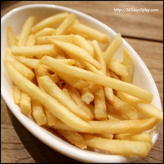 Cafe Melba - Shoestring fries