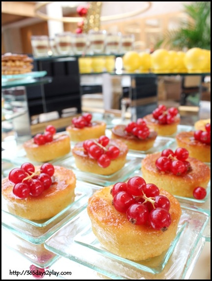 Ritz Carlton Chihuly Lounge Winter Afternoon Tea - Almond Cake with Caramel