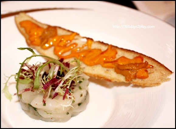 St Regis Brasserie Les Saveurs - Hokkaido Scallop tartare, caviar, sea urchin, rouille toast (2)