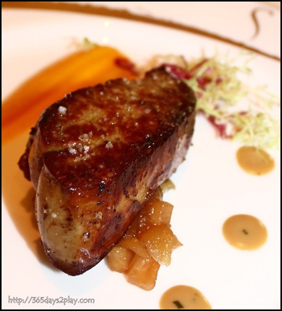St Regis Brasserie Les Saveurs -Pan Seared Foie gras, butter squash puree, apple and celeriac chutney, duck vinaigrette (3)
