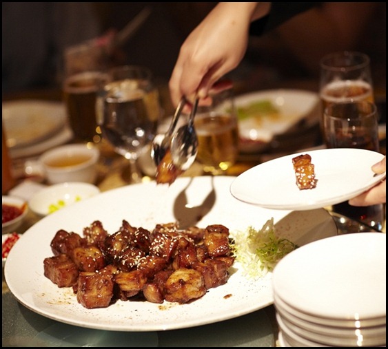 Four Seasons Hotel Wedding - Wok-fried Spare Ribs with Champagne Sauce