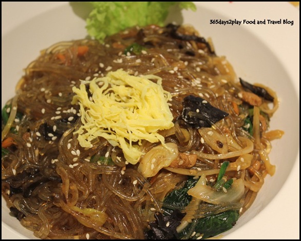 Bornga - Jap Chae (Stir Fried Beef and Veegetables with glass noodles) $23