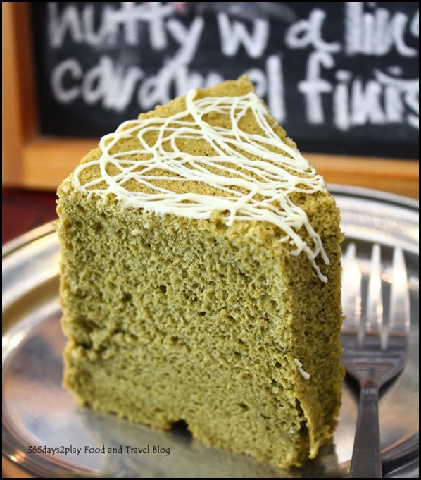 Penny University - Matcha Green Tea Chiffon Cake (3)