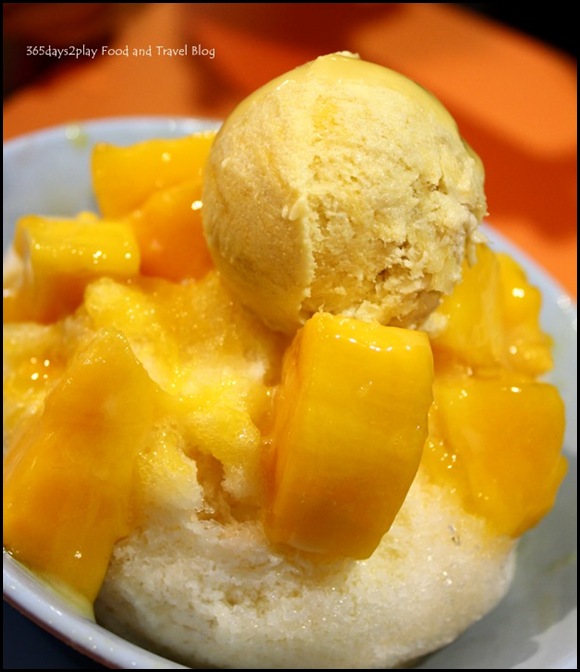 Jin Jin Dessert - Gangster’ Durian Mango Ice (2)