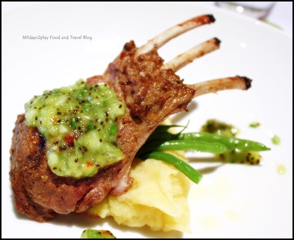 Charred grilled lamb cutlets served with mashed potatoes and kiwi relish (2)