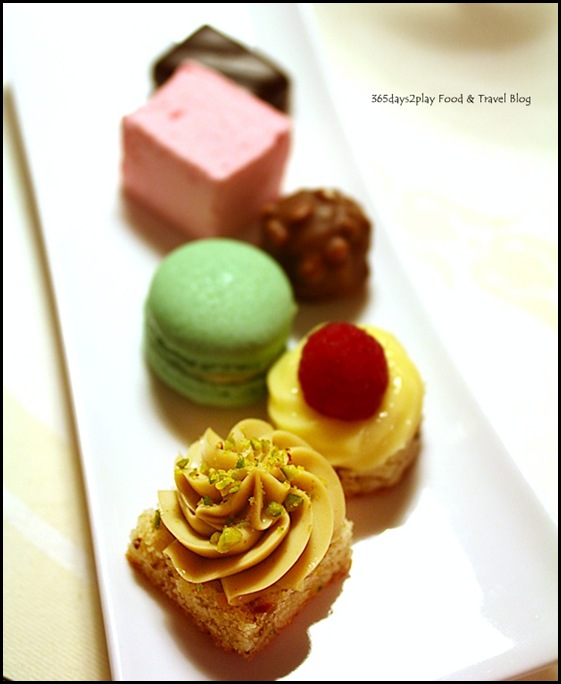 Chateau D'Isenbourg Les Tommeries Restaurant - Petit Fours